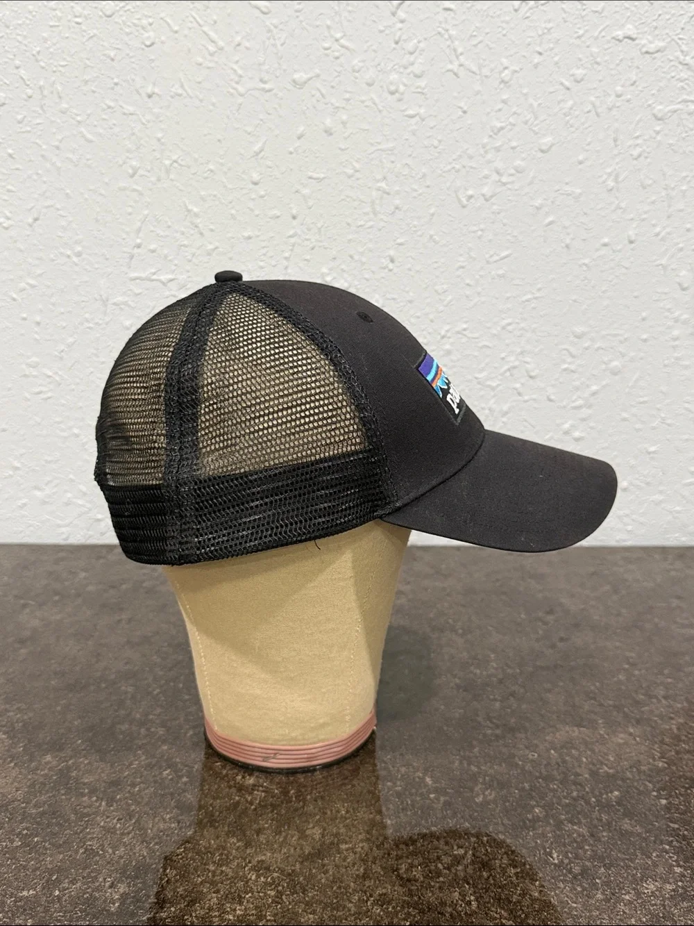 Vintage Patagonia Hat Mens Black Canvas Patch‎ Logo Mesh Trucker Snapback Cap